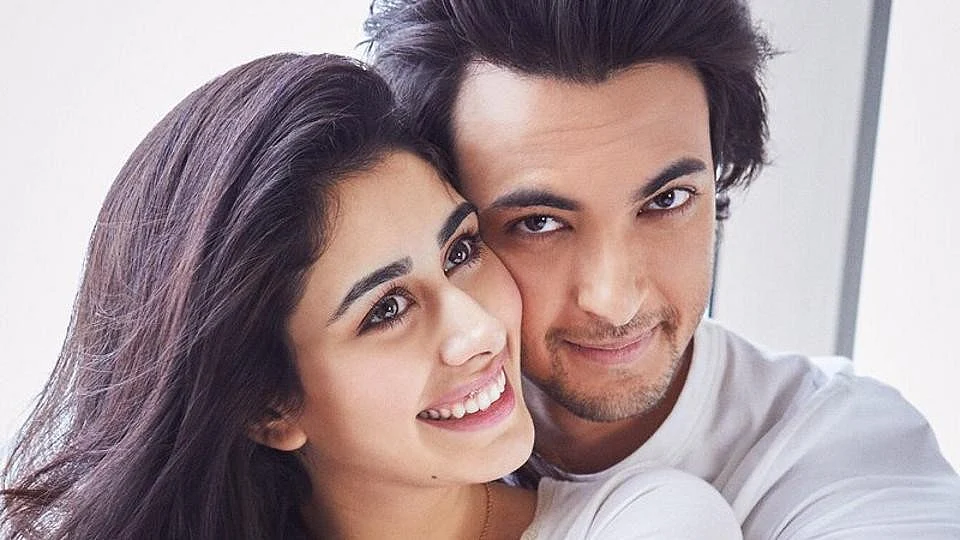 Ayush Sharma and Warina Hussain star in ‘Loveratri’.