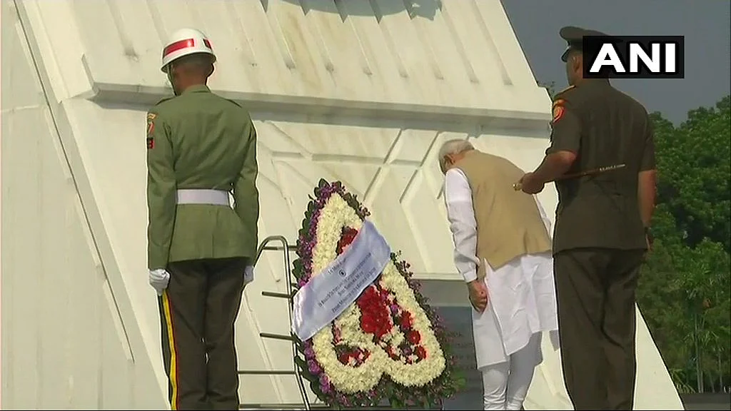 PM Modi Reaches Jakarta, Holds Delegation Talks