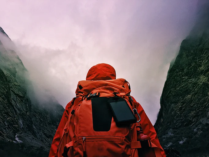 Want to pay your bills climbing mountains? Possible.