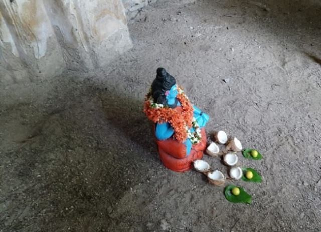The incident came to light after a few local youth found the idol and immediately informed the police. 