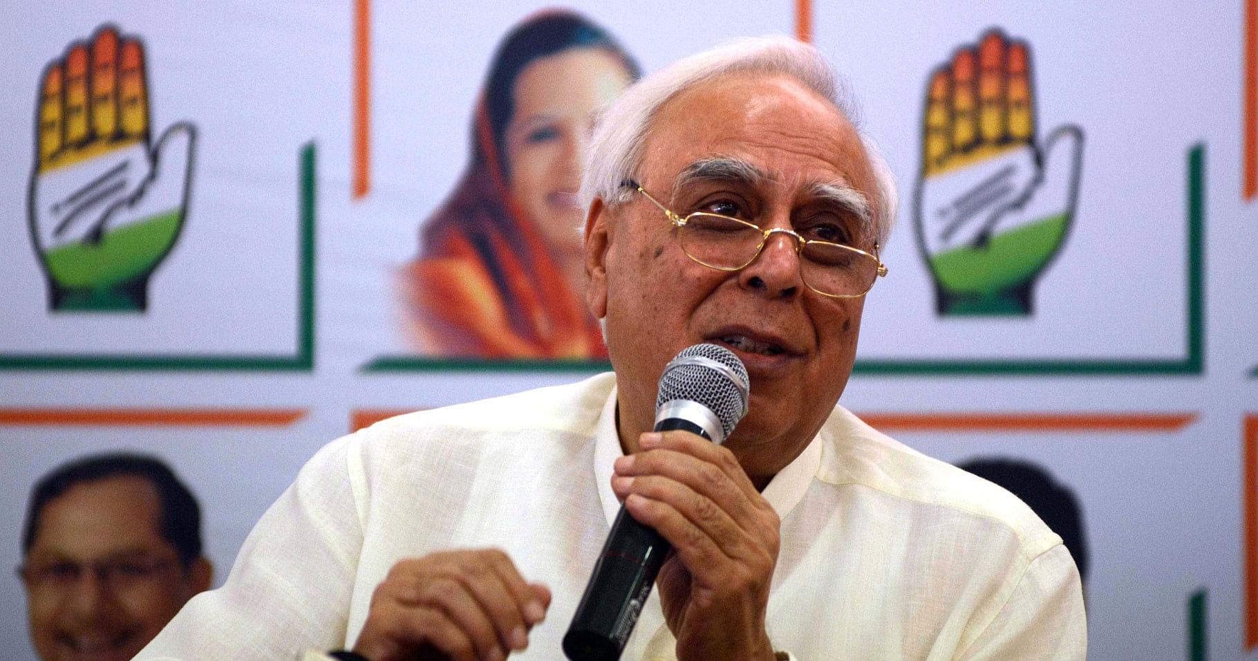 Kapil Sibal’s Congress Exit: Questioning the Gandhis Can Be Dangerous