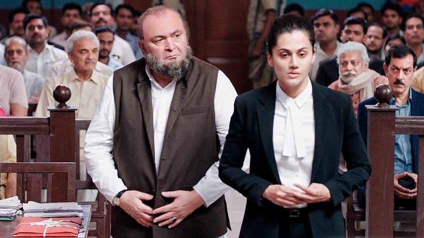 Rishi Kapoor and Taapsee Pannu in a still from <i>Mulk</i>.&nbsp;