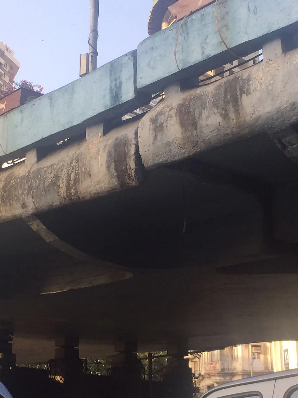 Image of the Kemps Corner bridge that was doing the rounds on WhatsApp.