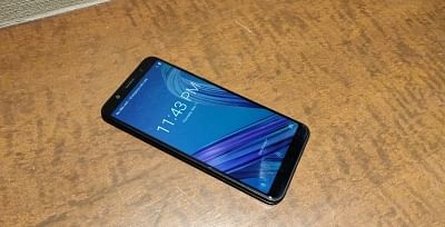 ASUS ZenFone Max Pro M1: Good battery, near-stock Android delight