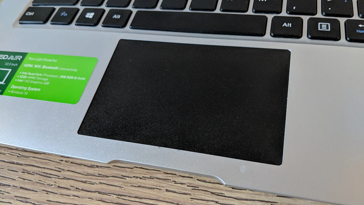 Clumsy trackpad needs improvement. 