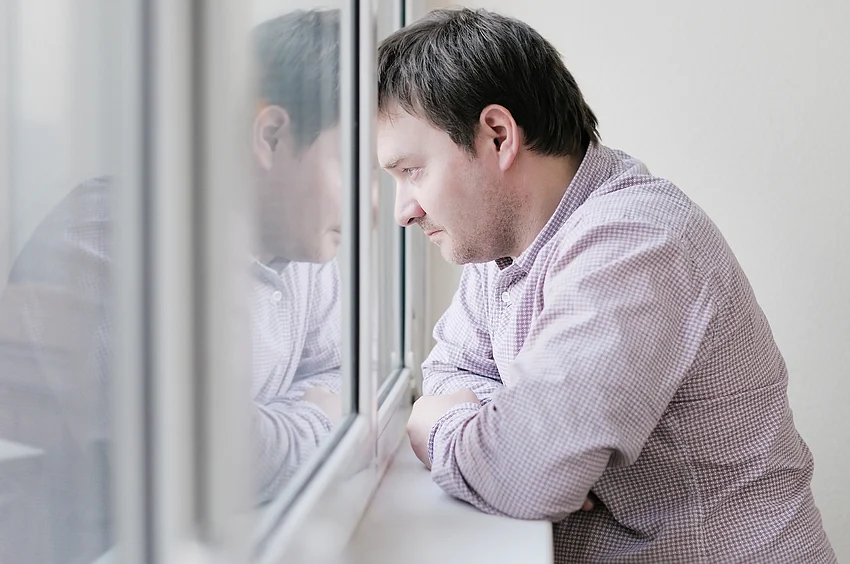 Don’t make the mourner relive his pain. (Photo: iStock)