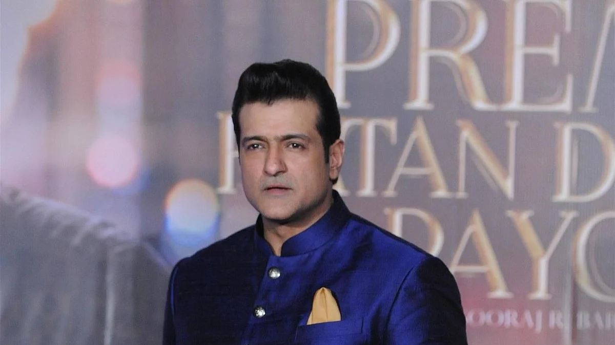 Armaan Kohli during the promotions of <i>Prem Ratan Dhan Payo.</i>