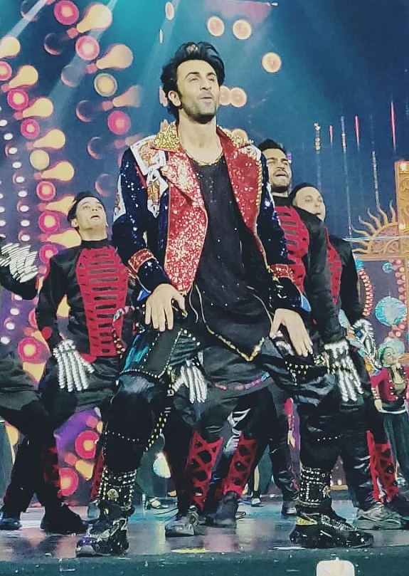 Ranbir Kapoor set the stage for a kick ass performance!