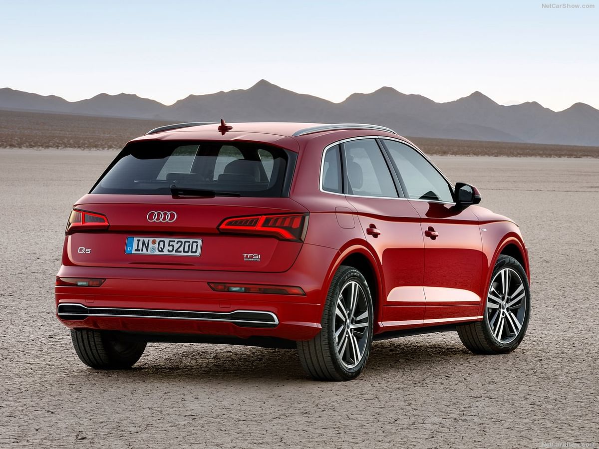 Audi launched the petrol version of  its mid-range SUV, the Q5 on Thursday, at Rs 55.27 Lakh.