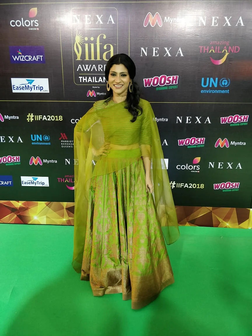Konkana Sen Sharma wears a ‘mehendi’ green <i>lehenga</i> at IIFA 2018 green carpet! 