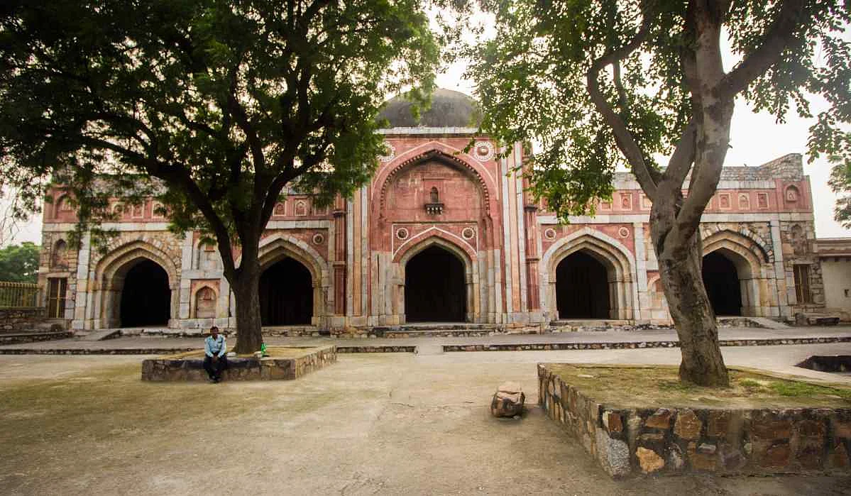 Jamali-Kamali’s mosque. 