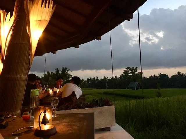 Here’s How You Can Travel Like a Digital Nomad