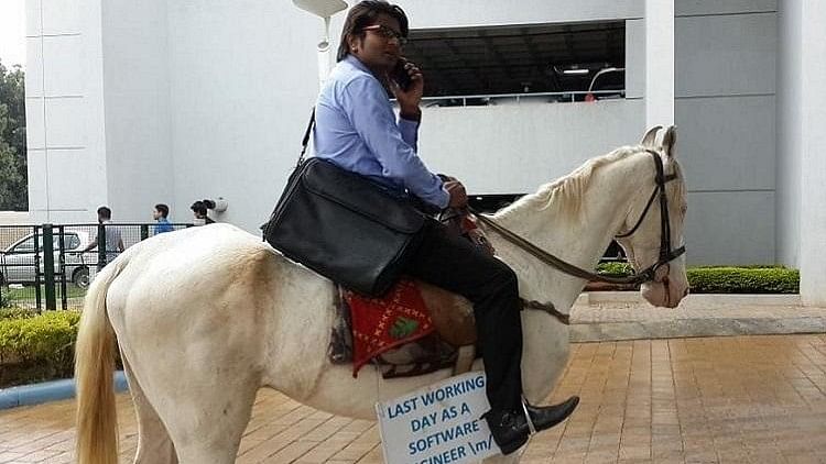 Fed up with Bengaluru’s nightmarish traffic, Roopesh decided to get on his trusty steed instead.&nbsp;