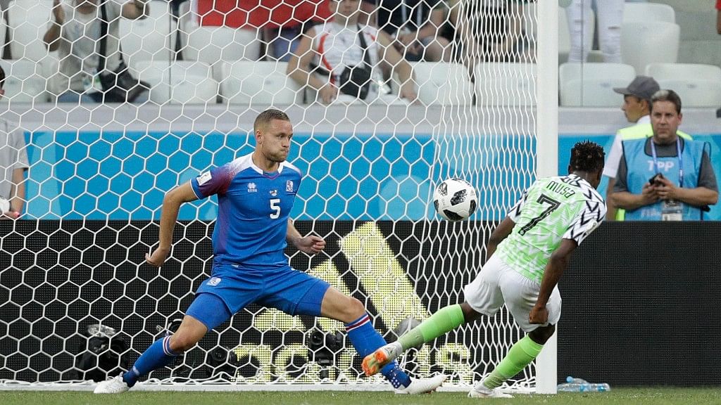 Iceland’s Gylfi Sigurdsson shot an 82nd minute penalty over the top of the bar, denying his team  a late comeback.