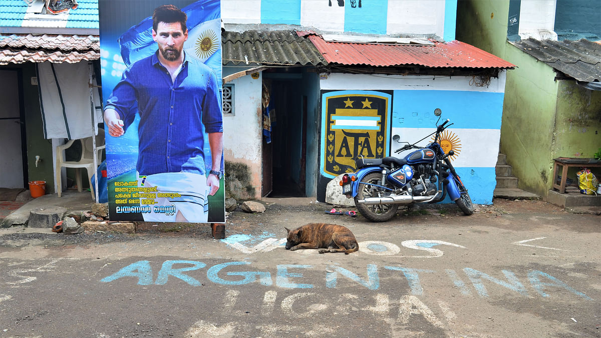 In Photos: God’s Own Country Goes Football-Crazy