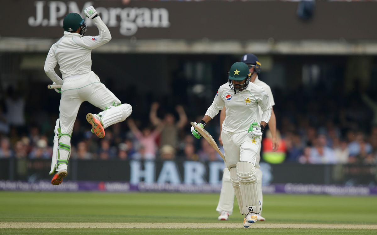 The English cricket team is without a win in its last eight test matches, losing the last six of them.