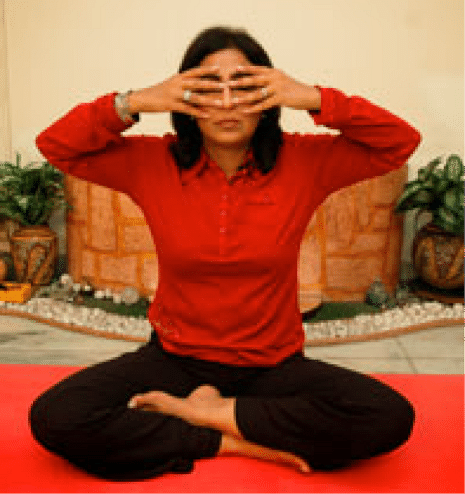 Know the six yoga poses that best help to get rid of everyday stress.