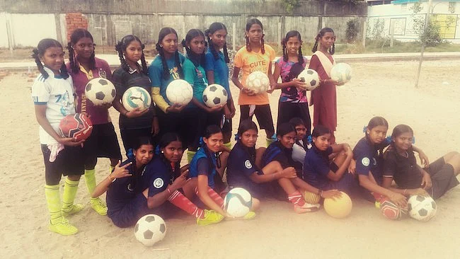 The girls football team in Shollinganallur.