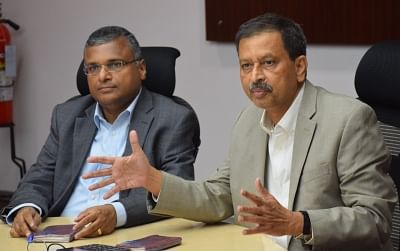 Kolkata: Tata Consultancy Services (TCS) Vice President and General Manager (Eastern Region) Suresh G. Menon and TCS Vice President and Head of Global Human Resources Ajoyendra Mukherjee during a press conference, in Kolkata on June 6, 2018. (Photo: IANS)