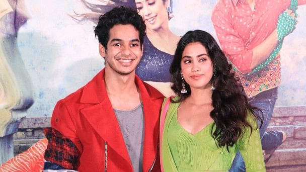 “The end of Dhadak is an ugly truth”, says Janhvi Kapoor; first look of Netflix’s ‘Narcos: Mexico’ revealed & more. 