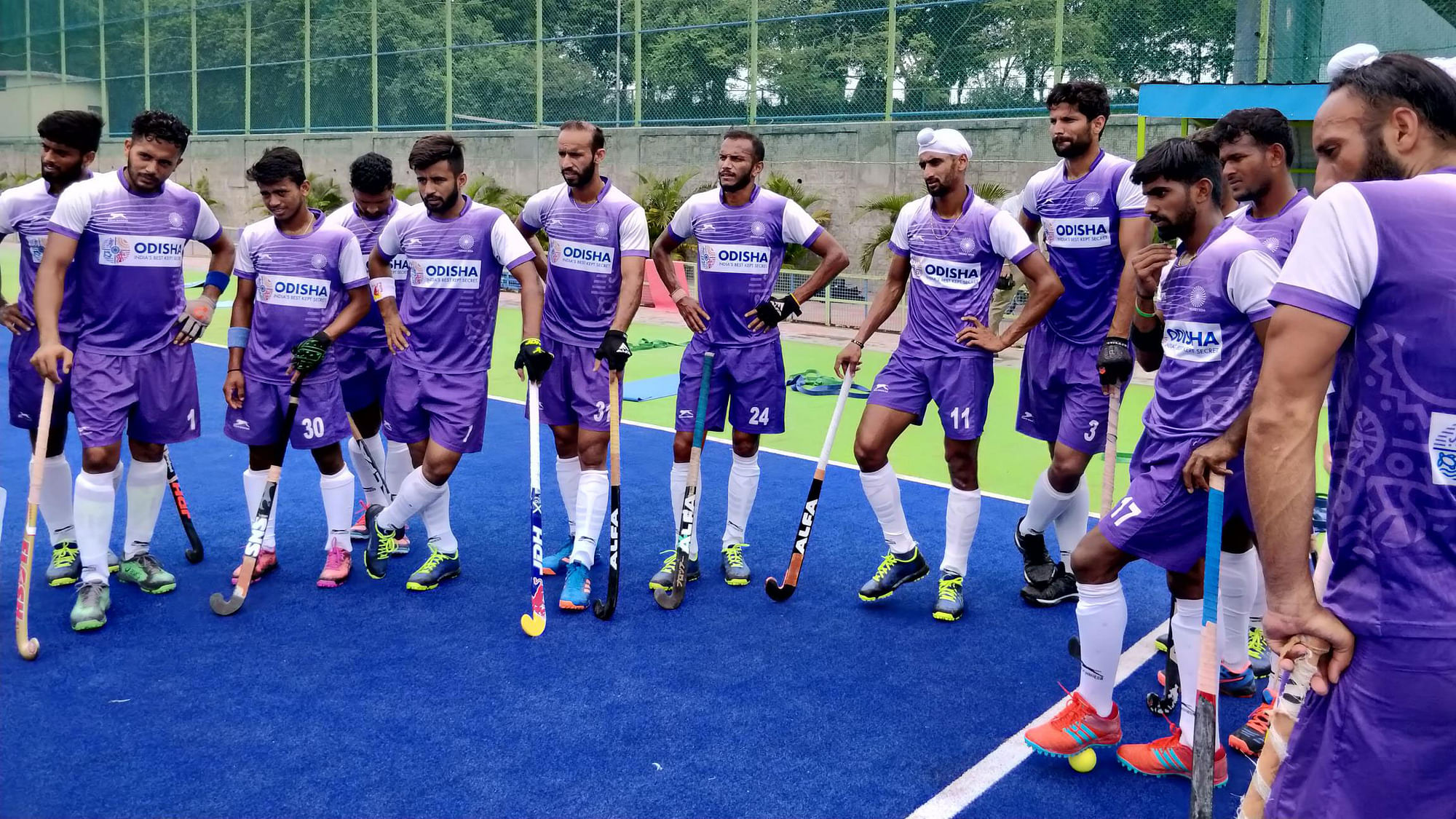Chief coach of Indian men’s team Harendra Singh has complained to Hockey India about the sub-standard quality of food and hygiene level at the SAI centre in Bengaluru.