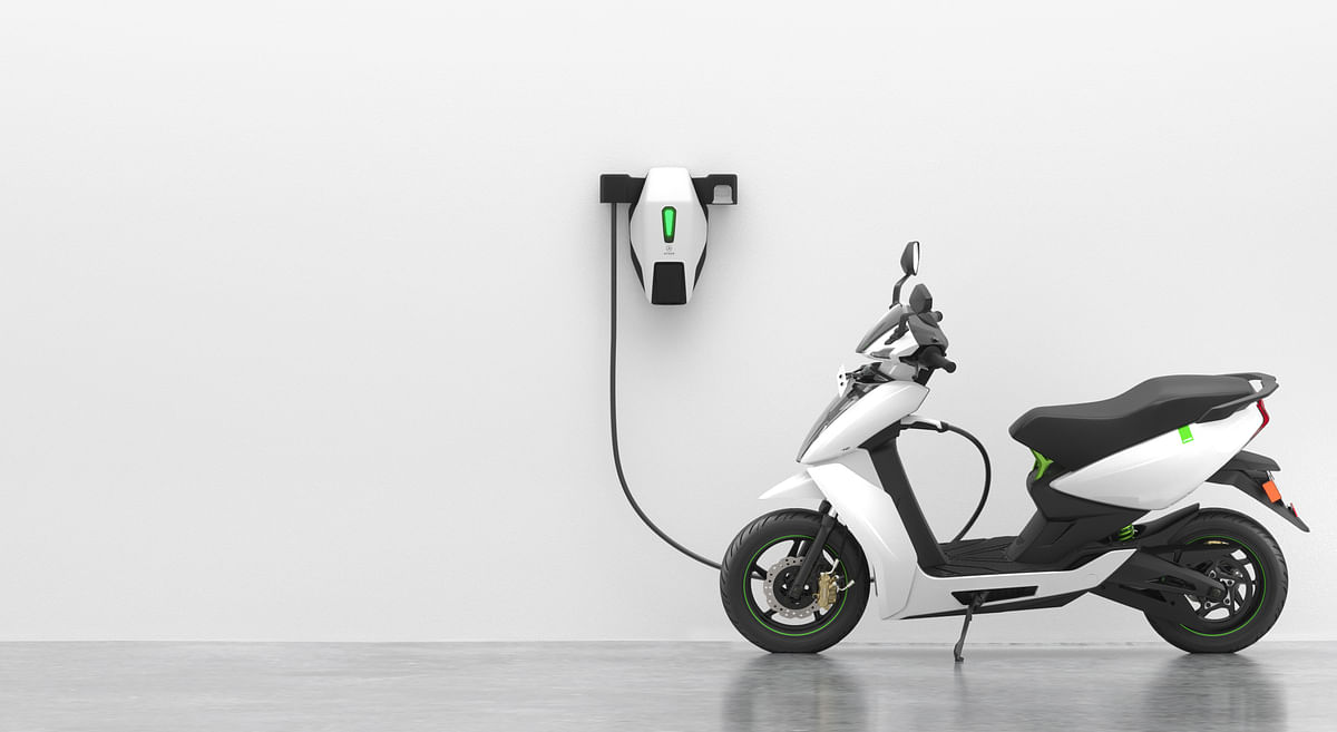 This Indian Startup Wants Scooter Riders to Go Electric Right Away