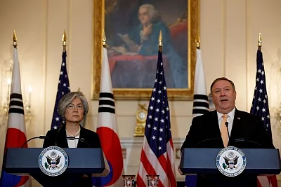 WASHINGTON, May 12, 2018 (Xinhua) -- U.S. Secretary of State Mike Pompeo (R) and visiting South Korean Foreign Minister Kang Kyung-wha attend a press conference in Washington May 11, 2018. (Xinhua/Ting Shen/IANS)