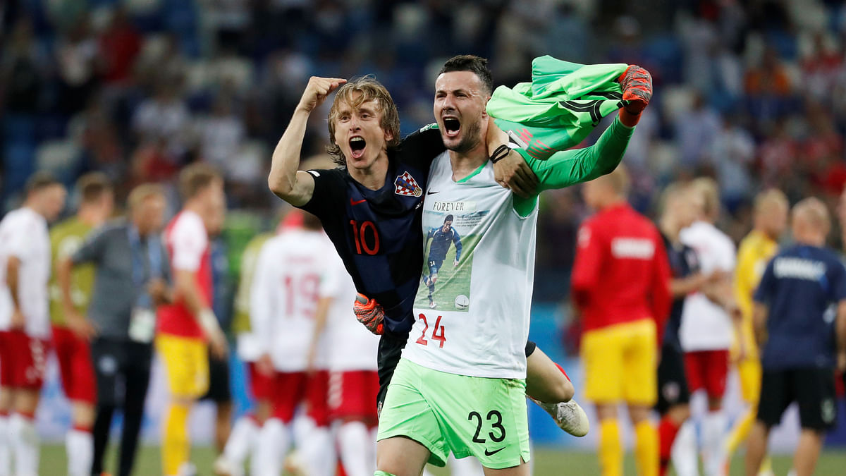 Croatian Keeper Makes 3 Saves in Penalty Shoot-out to beat Denmark