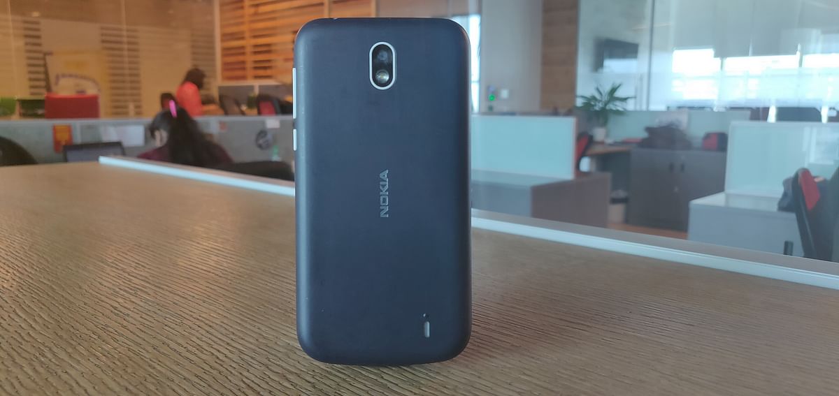 Nokia 1 runs on Android Go, which supports regular apps like Assistant, Maps and many more. 