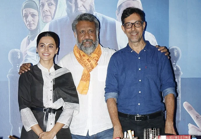 Taapsee Pannu, Anubhav Sinha and Rajat Kapoor at the trailer launch of <i>Mulk.</i>