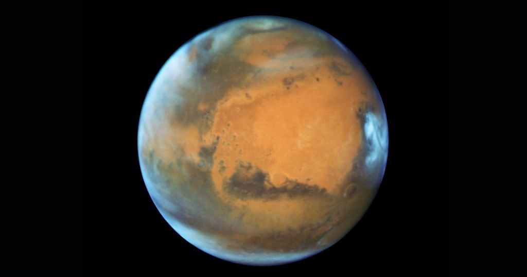 There’s a Giant, Salty Lake on Mars – What Does This Mean For Us?