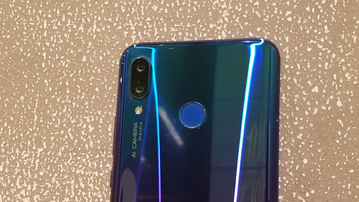 Huawei Nova 3 first impressions. A look at the specifications, camera, features, price and more.