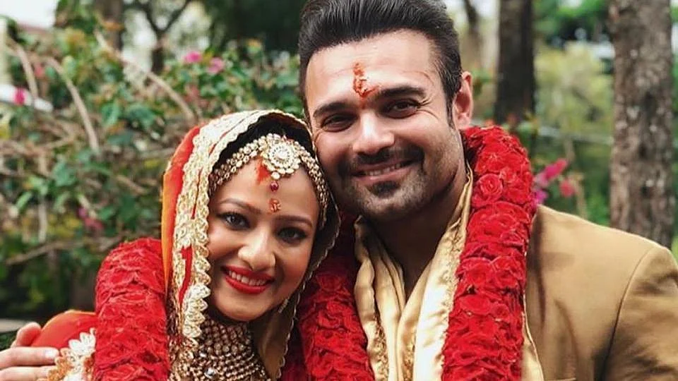 Mahaakshay Chakraborty tied the knot with his girlfriend Madalsa Sharma on 10 July.