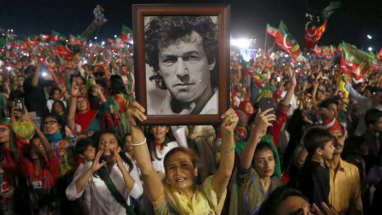 Former cricketer Imran Khan is all set to become Pakistan’s next Prime Minister.&nbsp;