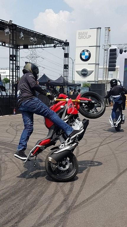 BMW Motorrad has launched the G310 R and G310 GS in India at a price of Rs 2.99 lakh and Rs 3.49 lakh respectively.