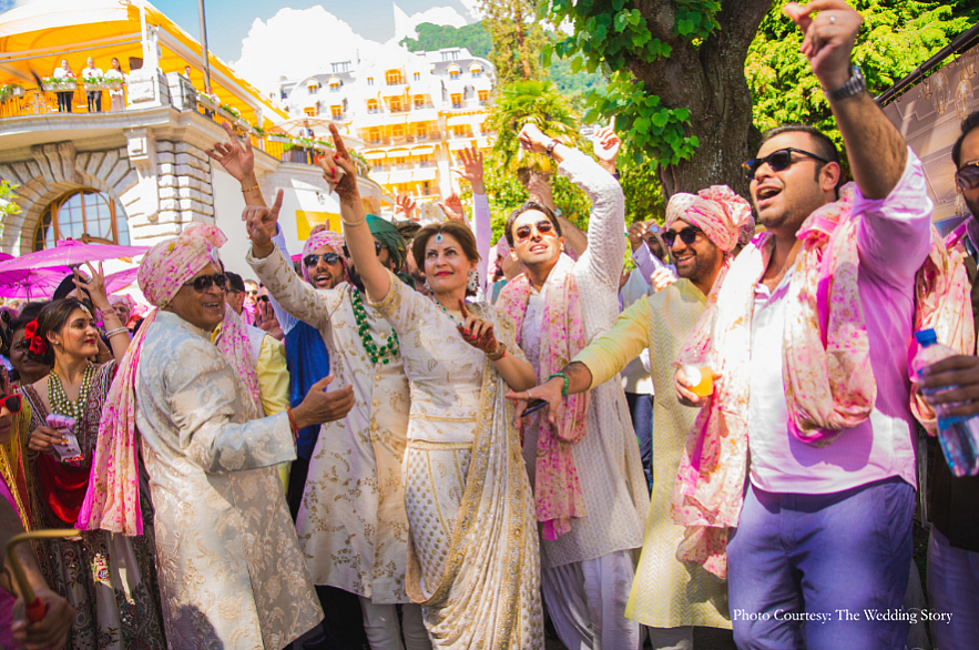 Just like any other typical Punjabi wedding, <i>bhangda</i> was full power!&nbsp;