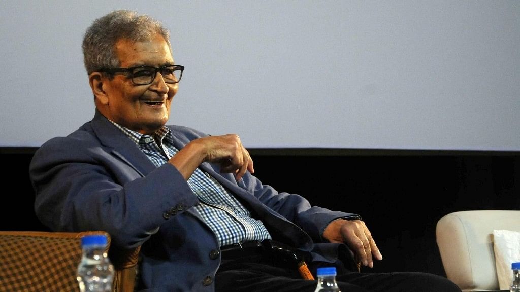 Nobel laureate Amartya Sen  stressed the importance of opposition unity to carry out any protest for a cause. 