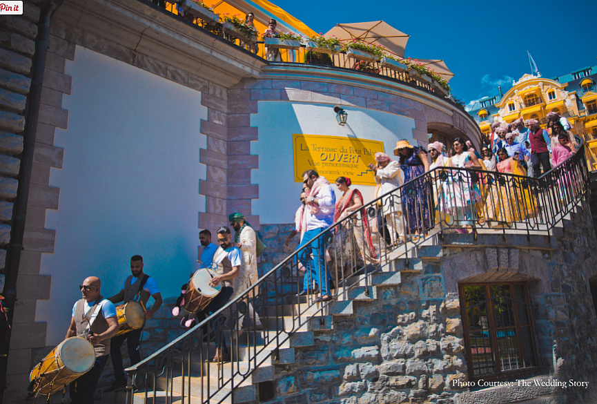 The <i>baraat</i> procession!&nbsp;