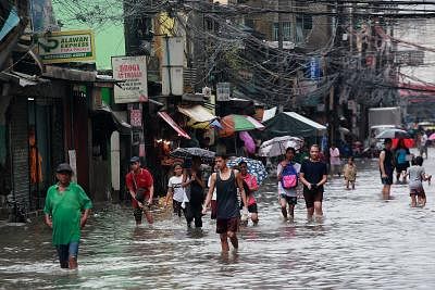 Filipinos grapple as heavy rains lash country