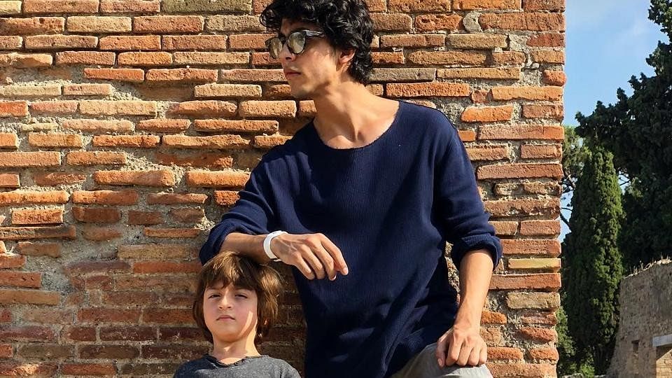“Nobody lays a hand on my brother,” wrote Aryan Khan in his latest Instagram post with younger brother, AbRam Khan.&nbsp;