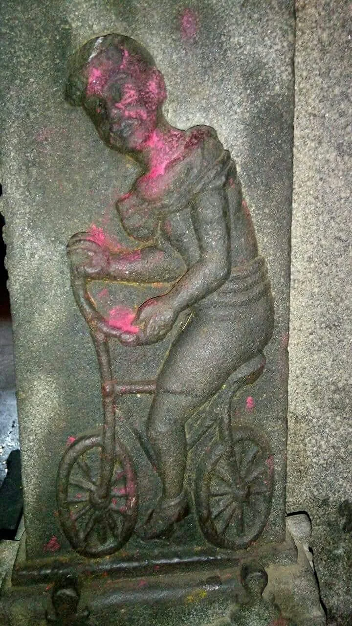 A Bicycle Was Carved on An Old Temple Wall, But Not 2000 Years Ago