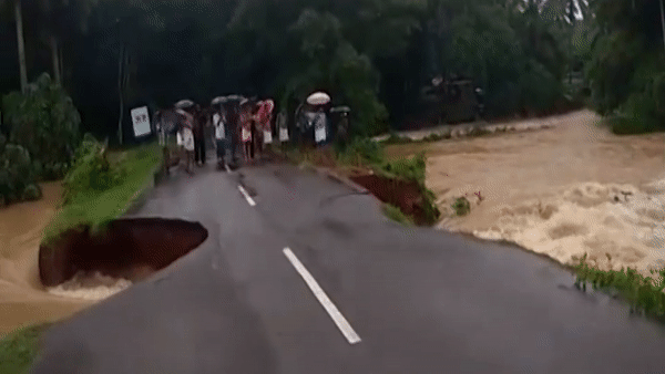 Road gets washed out in Malappuram after flash flood hit the region.