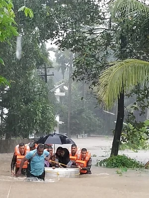 Kerala: Rescue operations underway in various flood-affected areas of Kerala, on Aug 16, 2018. (Photo: IANS/DPRO)