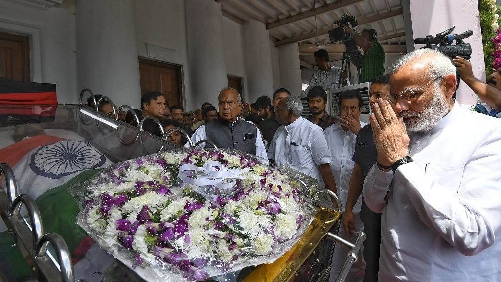 Karunanidhi to Be Laid to Rest at Marina; PM Modi Pays Respects