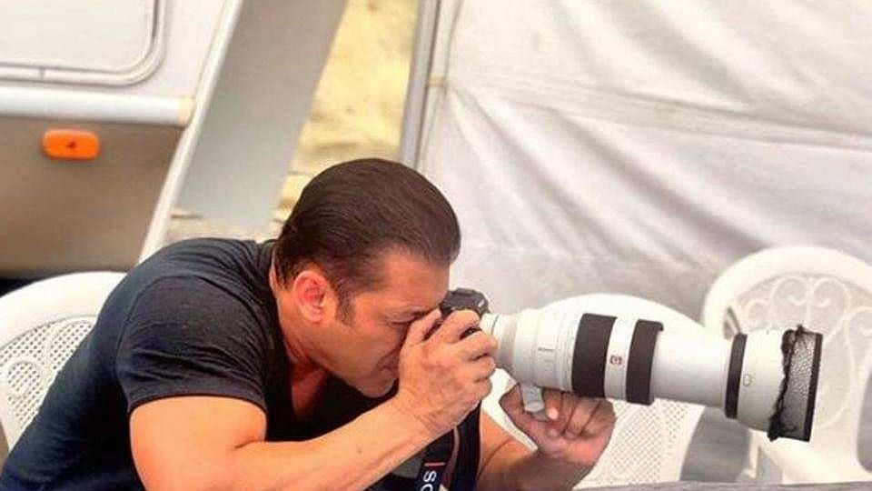 Salman Khan shoots on the sets of <i>Bharat.</i>