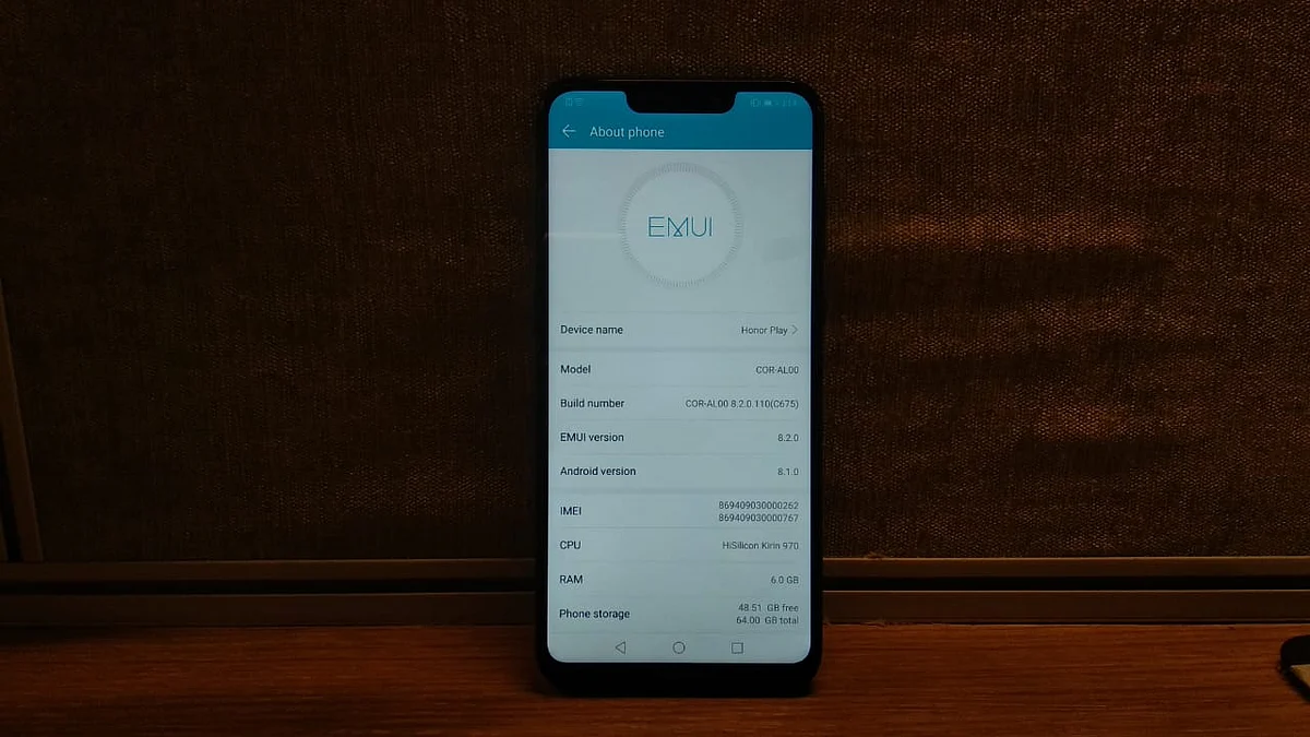 Honor Play First Impressions: Honor 10 With a Metal Body?