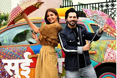 Actors Varun Dhawan and Anushka Sharma. (Photo: Ravi Shankar Vyas/IANS)