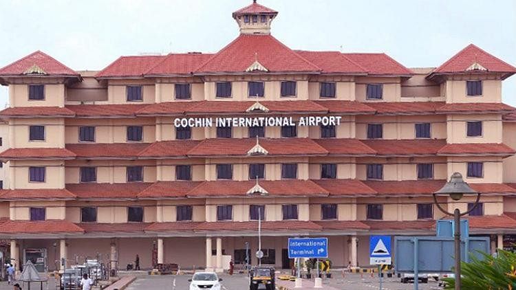 The Kochi Airport resumed full operations from 2 pm  on Wednesday, 29 August.&nbsp;