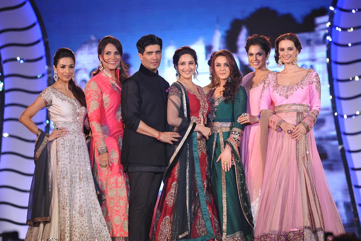 Manish Malhotra started the trend of Bollywood showstoppers in India. 