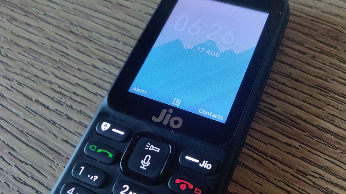 WhatsApp Launch on JioPhone Delayed, YouTube Slowly Coming to All